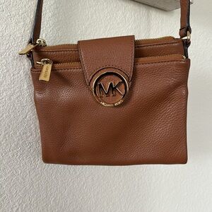 Micheal Kors Crossbody Bag